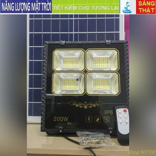 ĐÈN 200W NĂNG LƯỢNG MẶT TRỜI